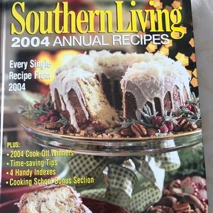 🟣Southern Living 2004 Winning recipes cookbook